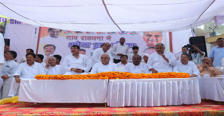 Jaiveer Singh with Bhupinder Singh Hooda