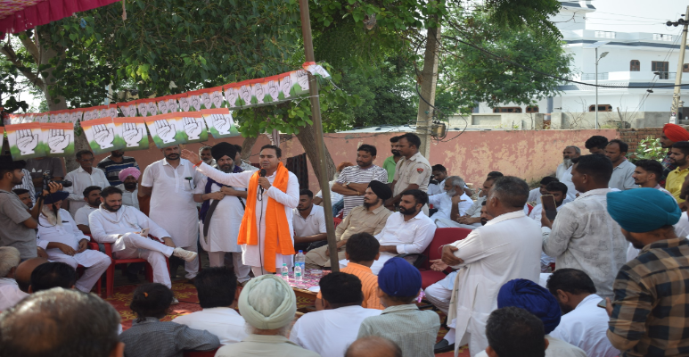 Shishpal Singh Meeting with peoples