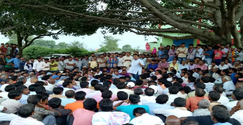 Amit Kumar Yadav Village Meeting