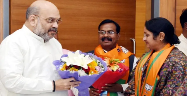 Annapurna Devi with Shree Amit Shah