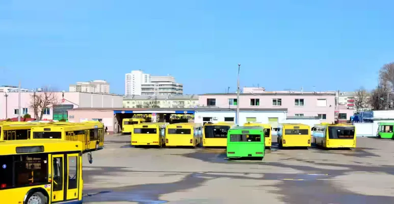 Badshahpur bus stand.