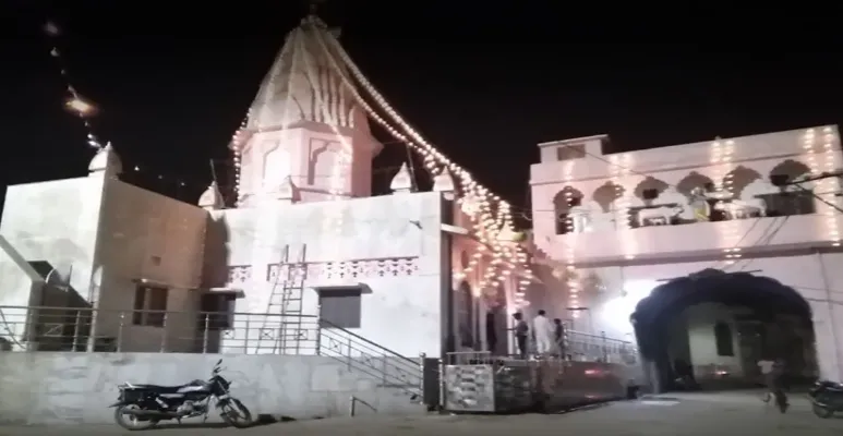 Dada Devraj Mandir in Narnaund