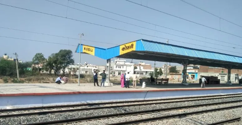 Kosli railway station.