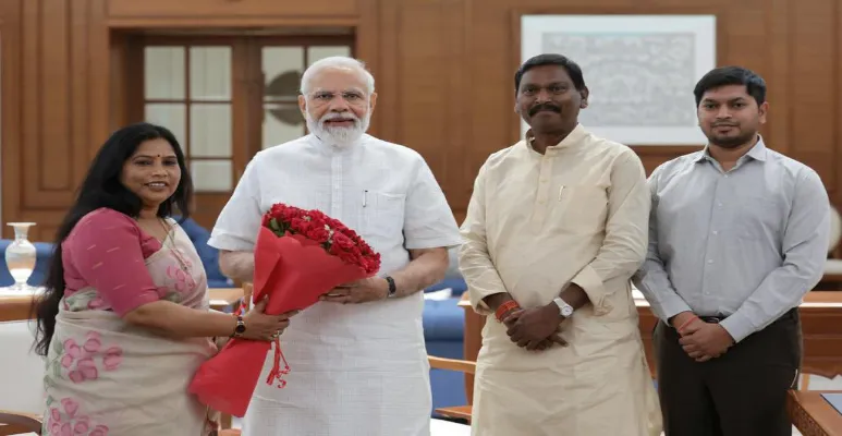 Meera Munda Meet PM Narendra Modi