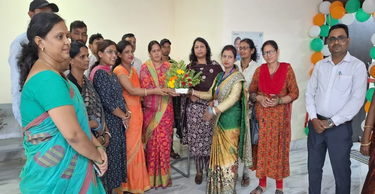 Teacher honored Munia Devi