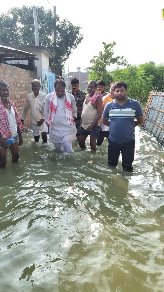 Bijay Singh visited the flood-affected areas in his constituency.