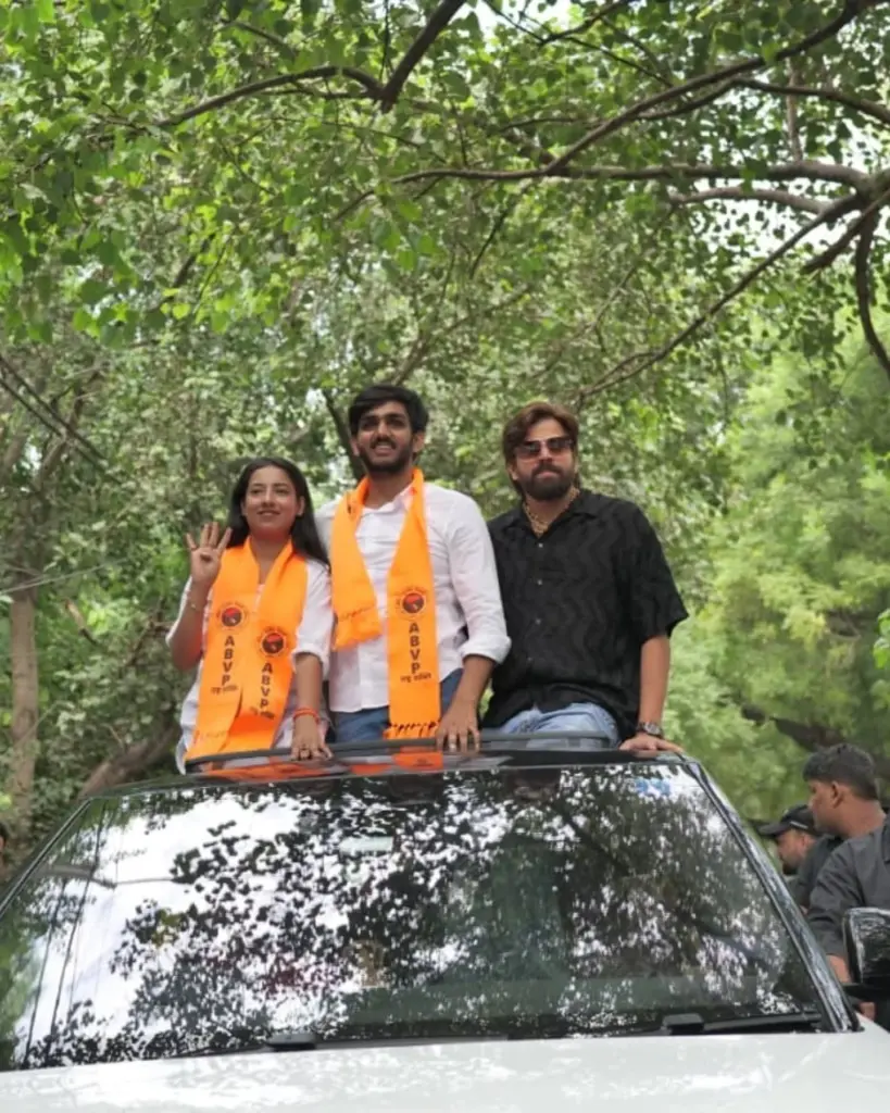 Aryan Maan with famous singer Masoom Sharma.